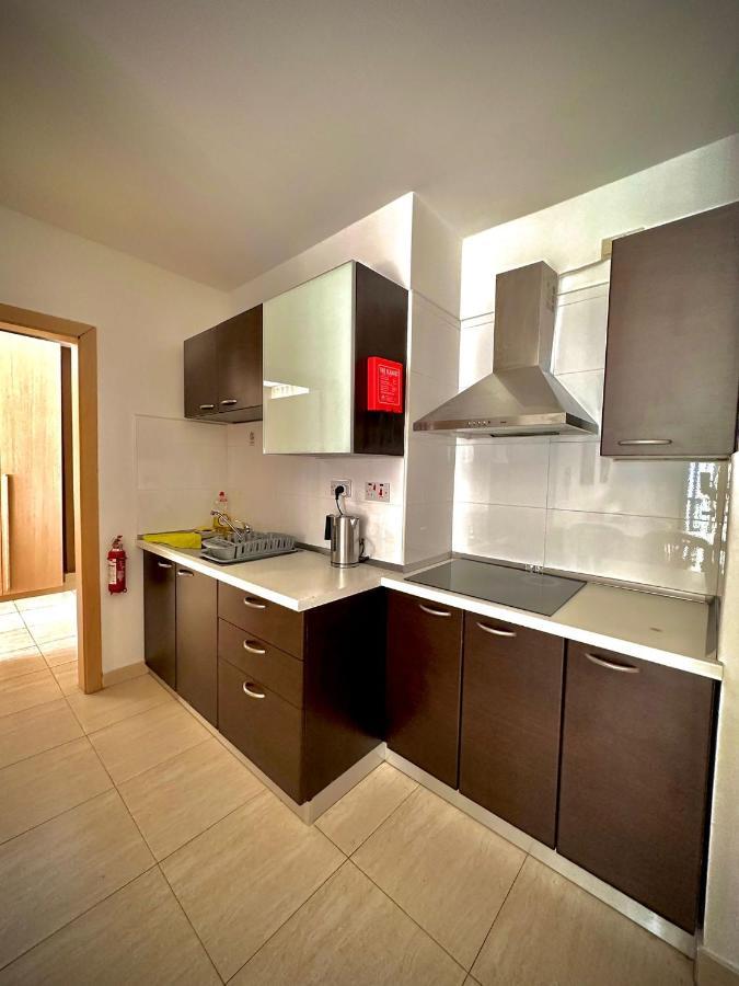 Dhalia Apartments - St. Julians San Ġiljan Buitenkant foto