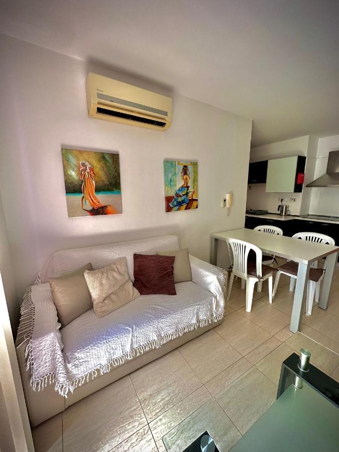 Dhalia Apartments - St. Julians San Ġiljan Buitenkant foto